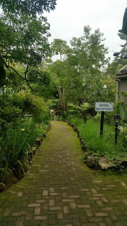 Hulala Lakeside Lodge White River Bagian luar foto